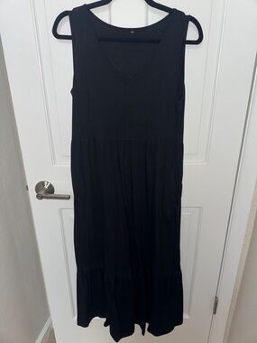 Sleeveless Tiered A-line Maxi Dress